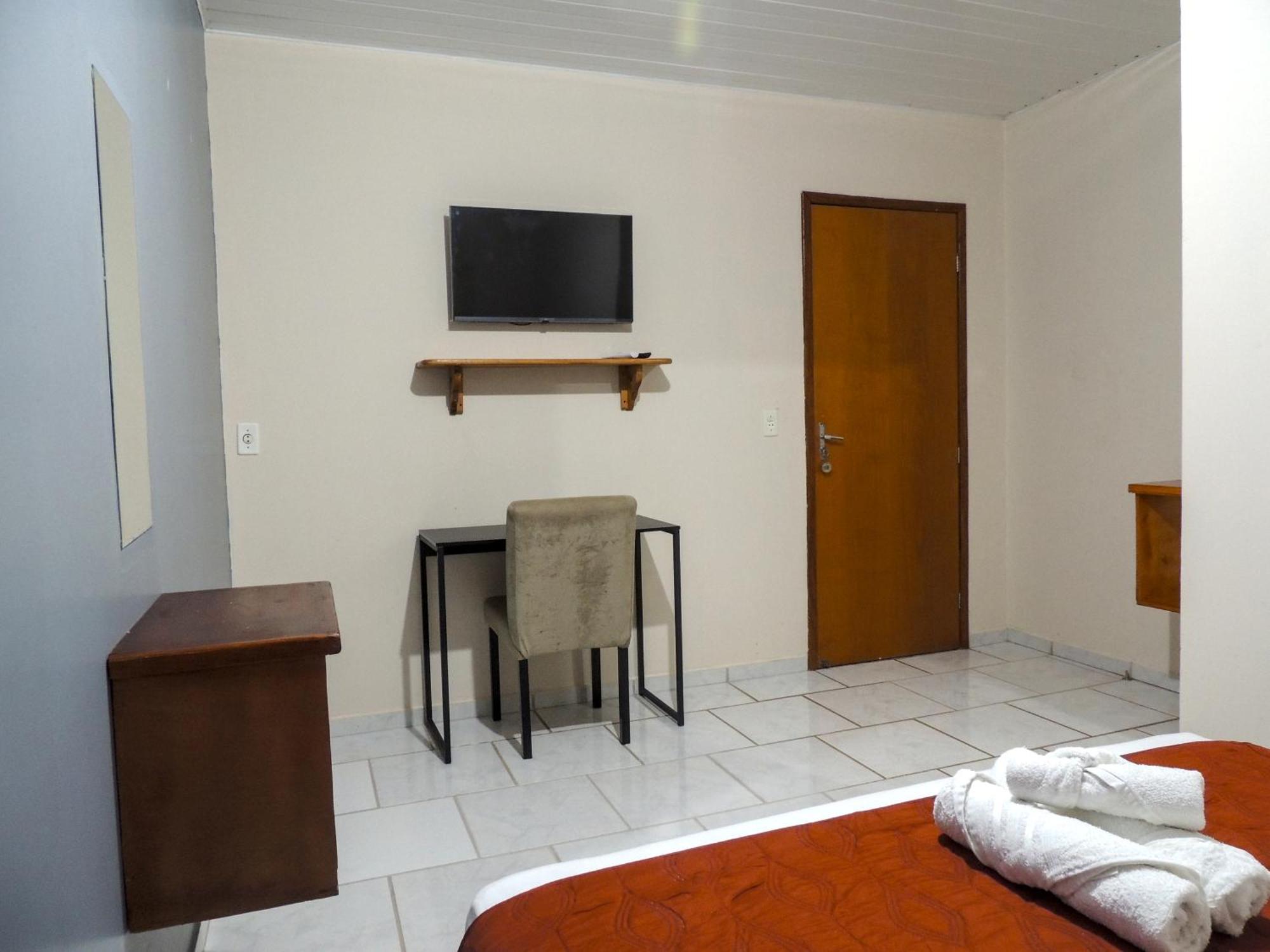 Pousada Santa Rita Abadiania Luaran gambar